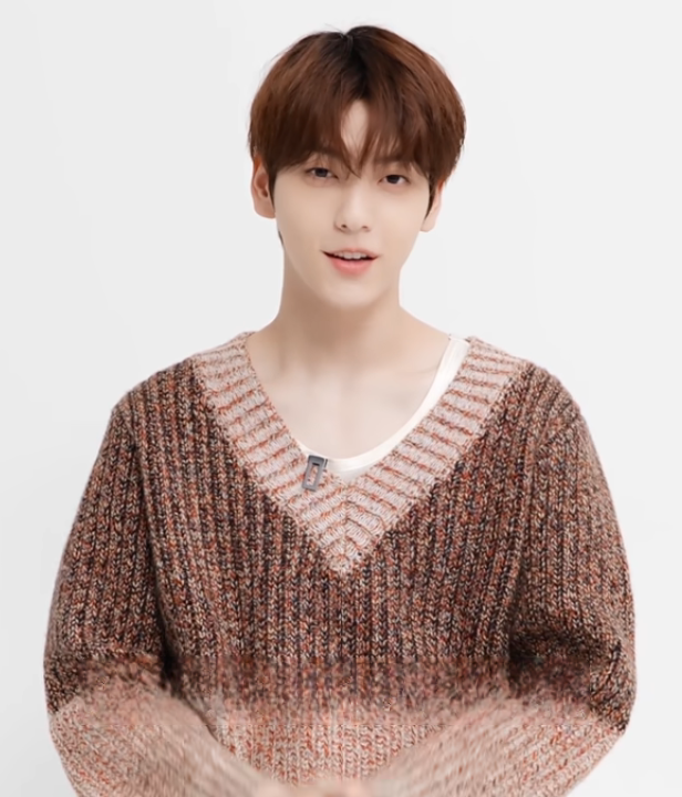 SOOBIN in a brown knitted sweater during a Marie Claire Korea interview published January 25, 2022